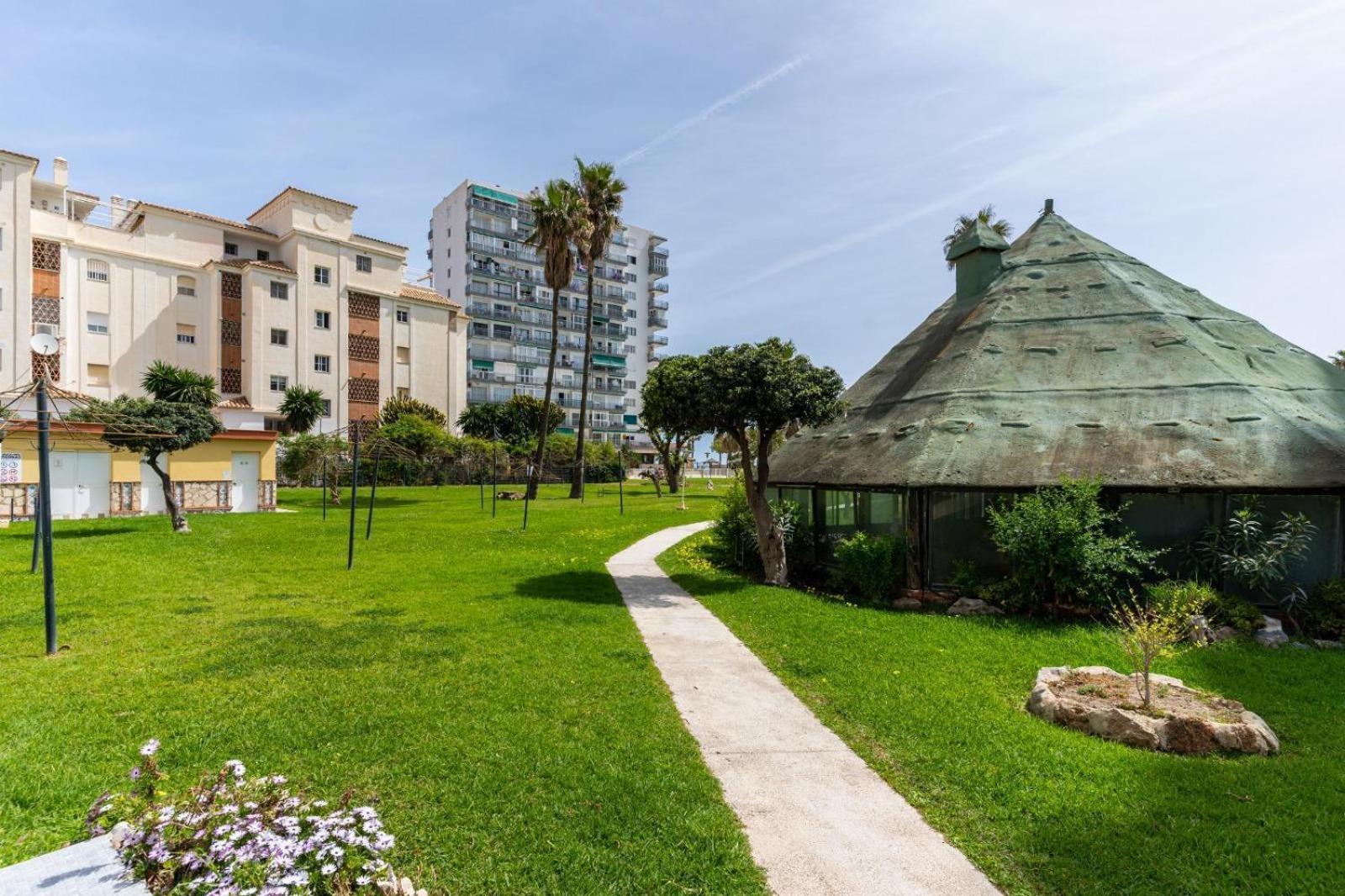 Maites Estudio 100 De La Playa Appartement *